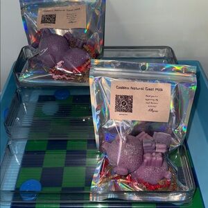 Sleepy teddy goat milk bar soap GODDESS PURPLE WOTH MINI TEDDYS